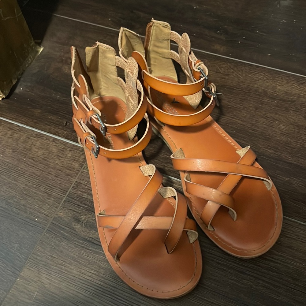 Gladiator American eagle sandals